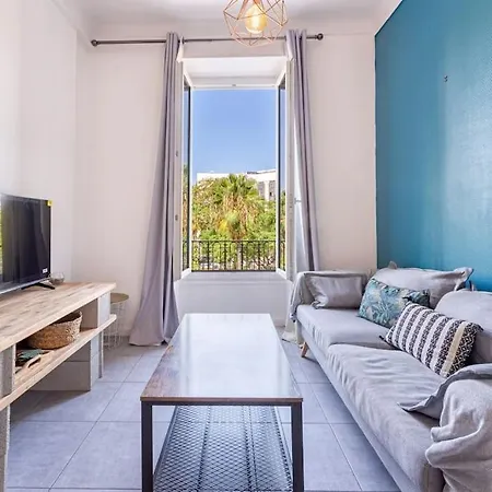 Lovely 2 Bedroom In With Balcony Apartment