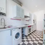 Apartamento Lovely 2 Bedroom In With Balcony *