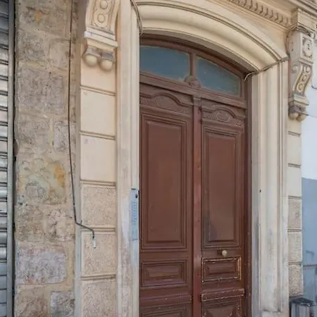 Lovely 2 Bedroom In With Balcony Ницца